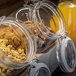 Intelier Victoria Hotel 2*