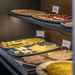 Intelier Victoria Hotel