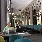 Intelier Victoria Hotel 2*