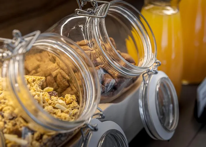 Intelier Victoria 酒店 2*