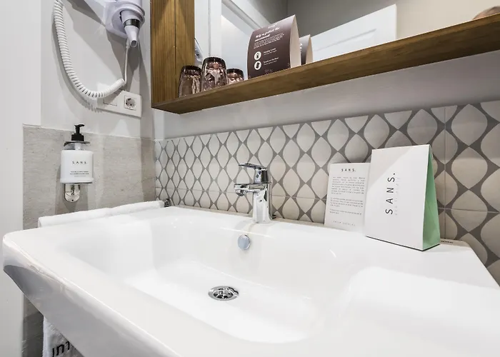 酒店 Intelier Victoria 圣塞瓦斯蒂安