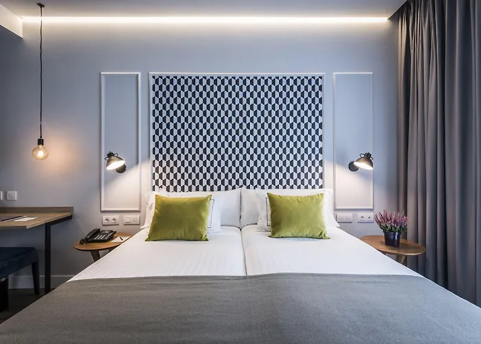 Intelier Victoria 酒店 2*