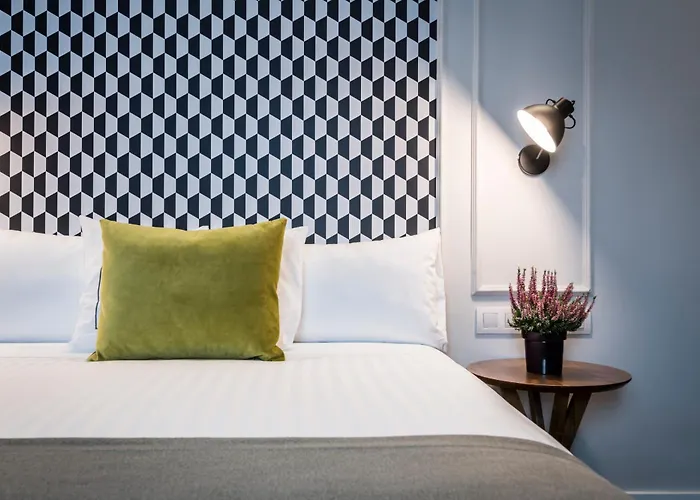 Intelier Victoria Hotel 2*