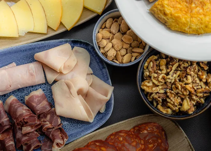 Intelier Victoria Hotel 2*